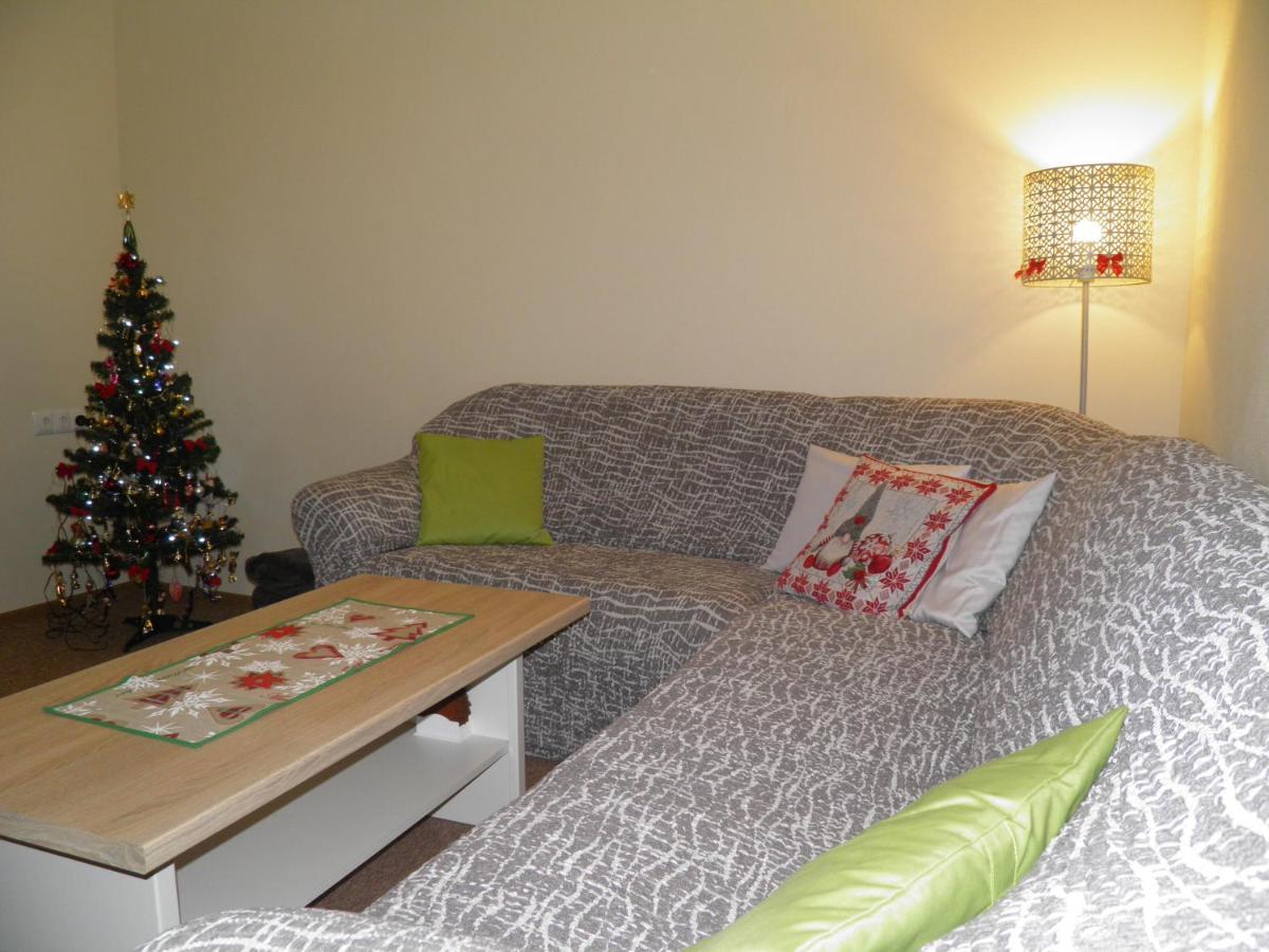 Privat Kovacova Villa Ziar Bagian luar foto