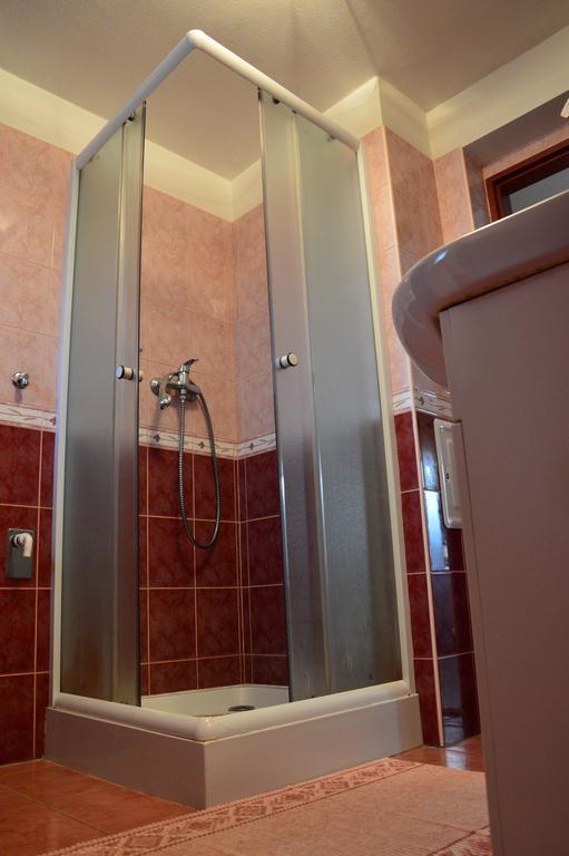 Privat Kovacova Villa Ziar Ruang foto