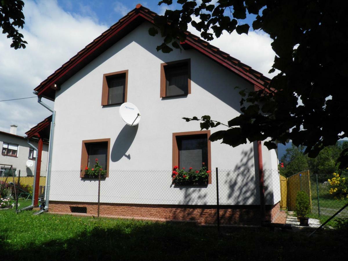 Privat Kovacova Villa Ziar Bagian luar foto