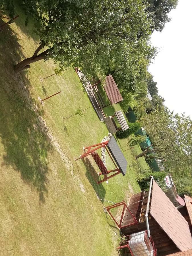 Privat Kovacova Villa Ziar Bagian luar foto